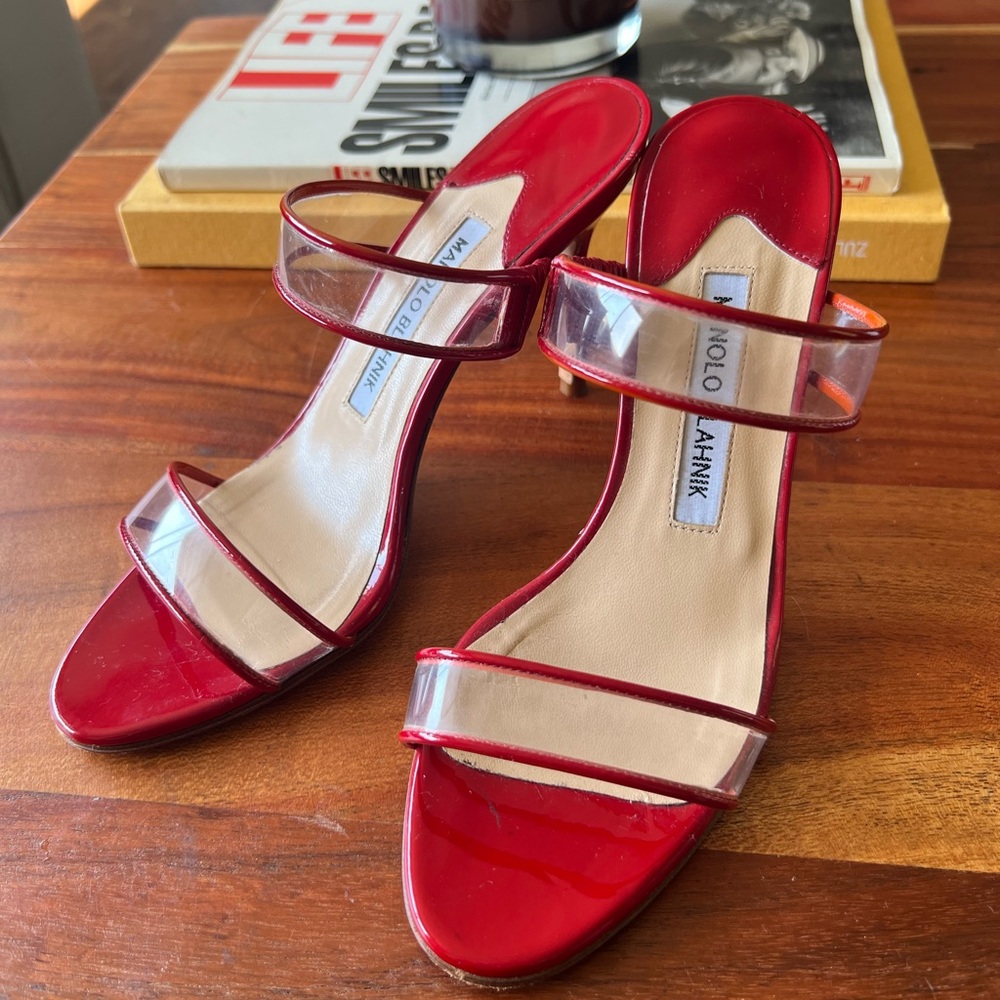 Patent Red Manolo Blahnik Mules